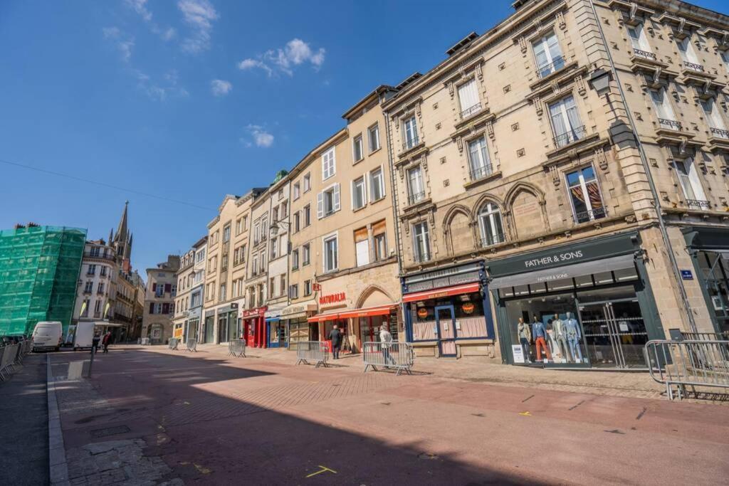 La Veilleuse - Appartement Au Coeur Du Centre Ville 里摩日 外观 照片