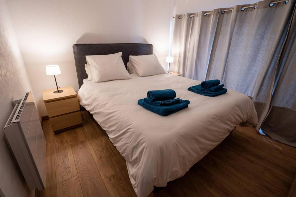 La Veilleuse - Appartement Au Coeur Du Centre Ville 里摩日 外观 照片